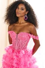 EW36201 Barbie Pink detail