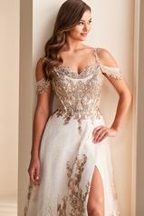 EW36220 Ivory/Gold front