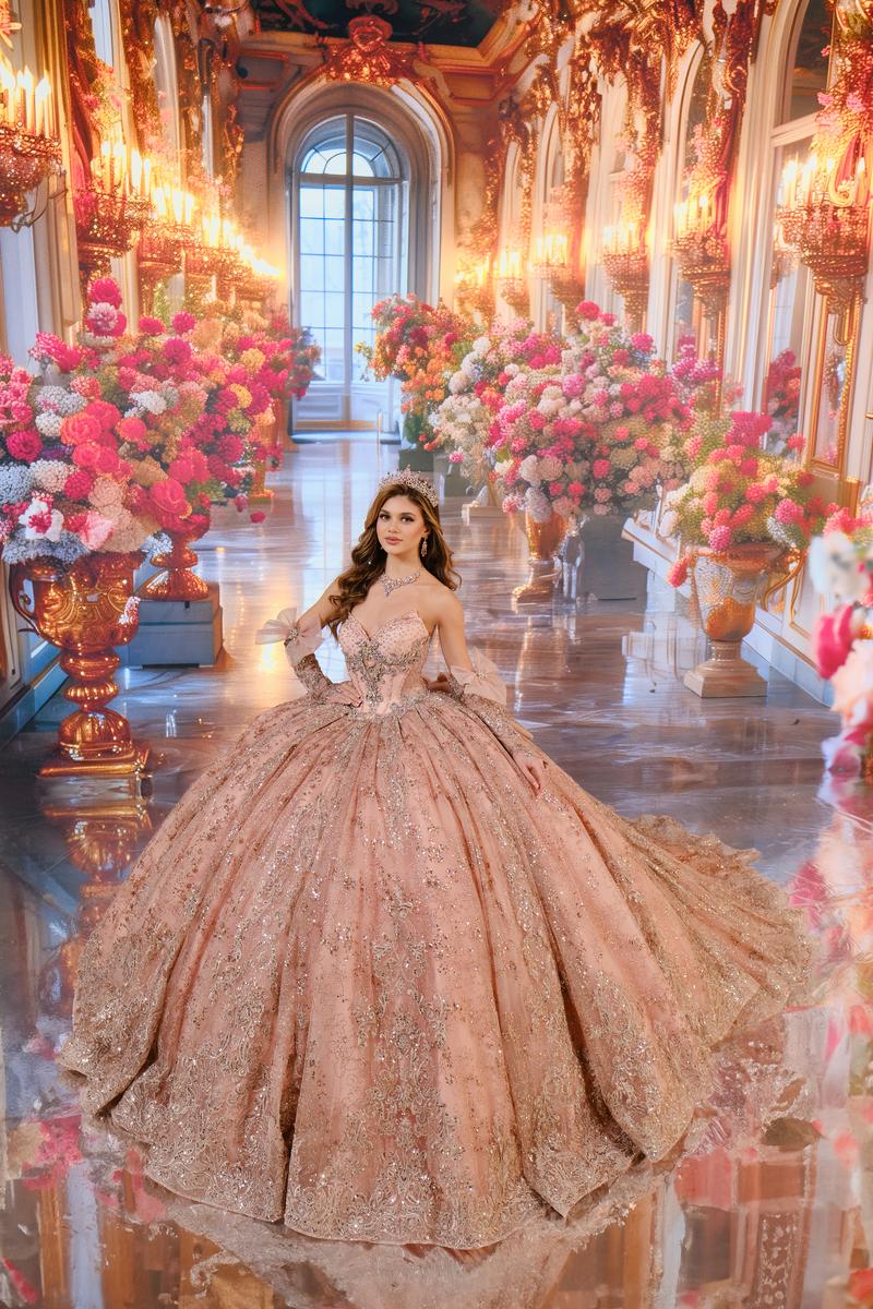 Princesa by Ariana Vara  PR70104