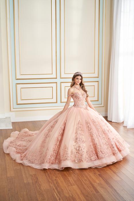 WHEN YOU PUT ON A PRINCESA GOWN YOU INSTANTLY FEEL THAT THIS DRESS IS LIKE NO OT PR30171