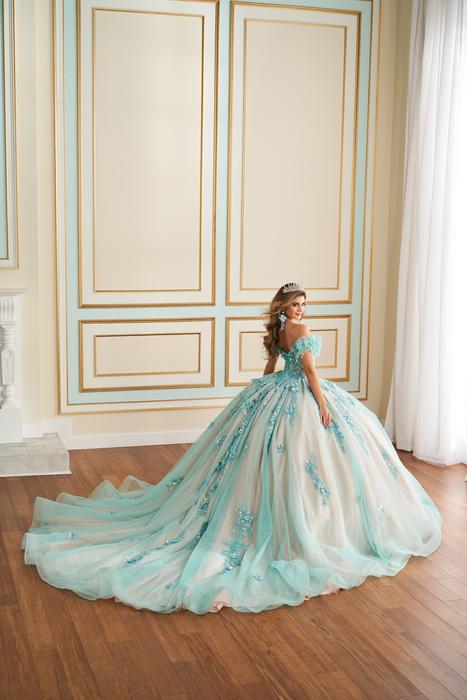 Princesa by Ariana Vara PR30174