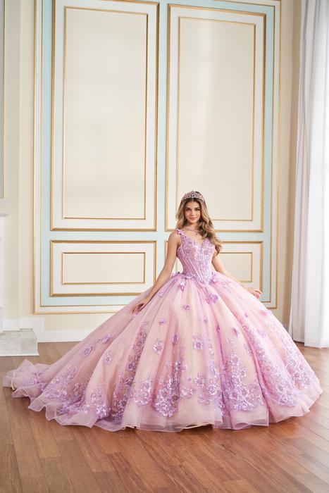 WHEN YOU PUT ON A PRINCESA GOWN YOU INSTANTLY FEEL THAT THIS DRESS IS LIKE NO OT PR30179