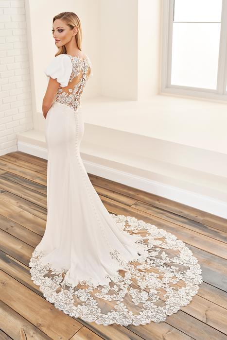 Enchanting by Mon Cheri E507