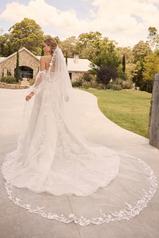 ST640VEIL Ivory back