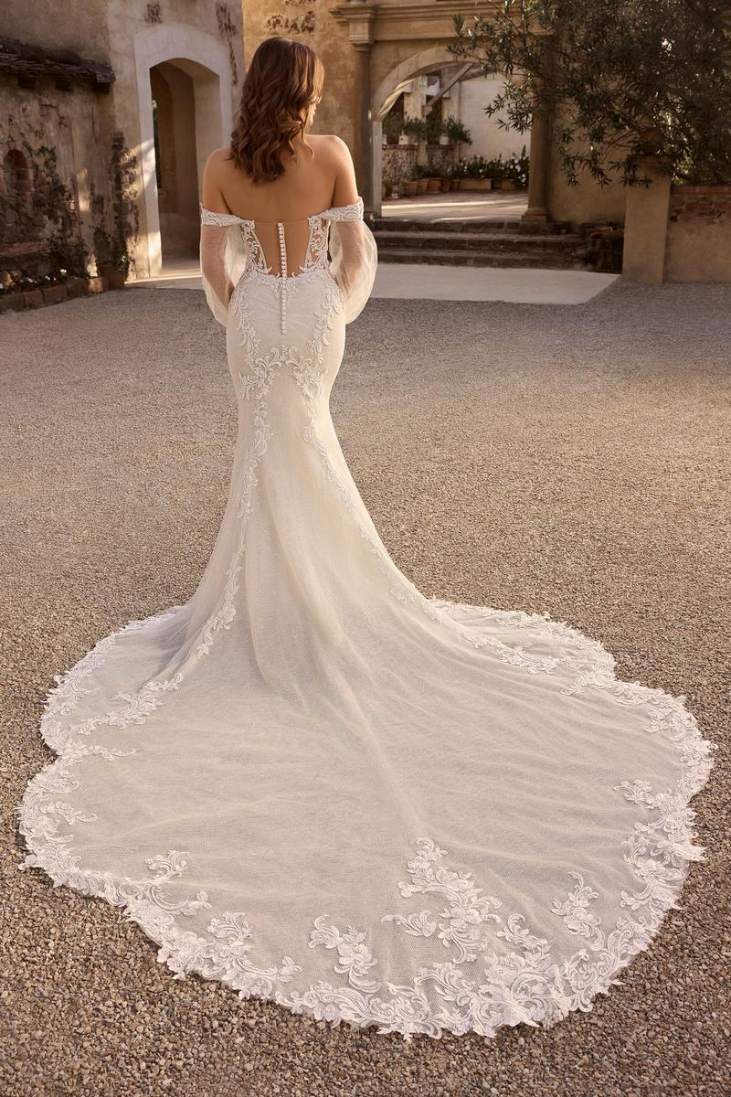 Sophia Tolli Premiere Bridal ST636