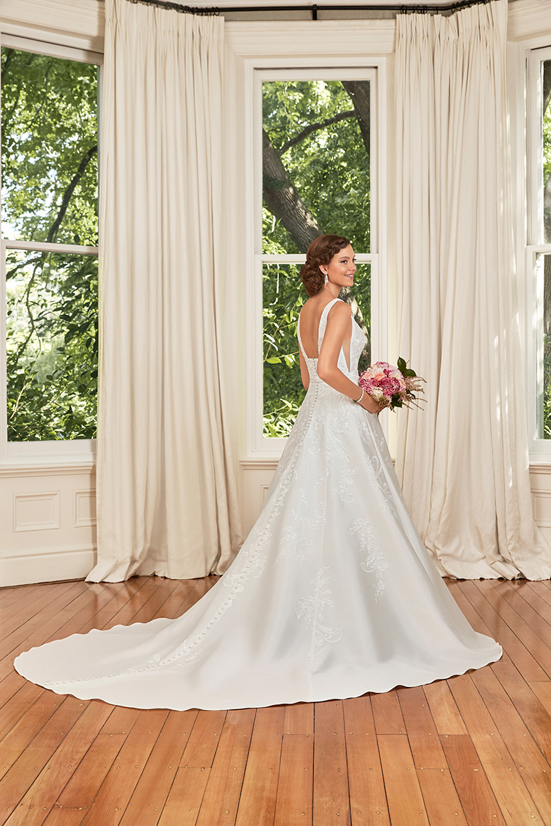 Sophia Tolli Bridal Y21970A