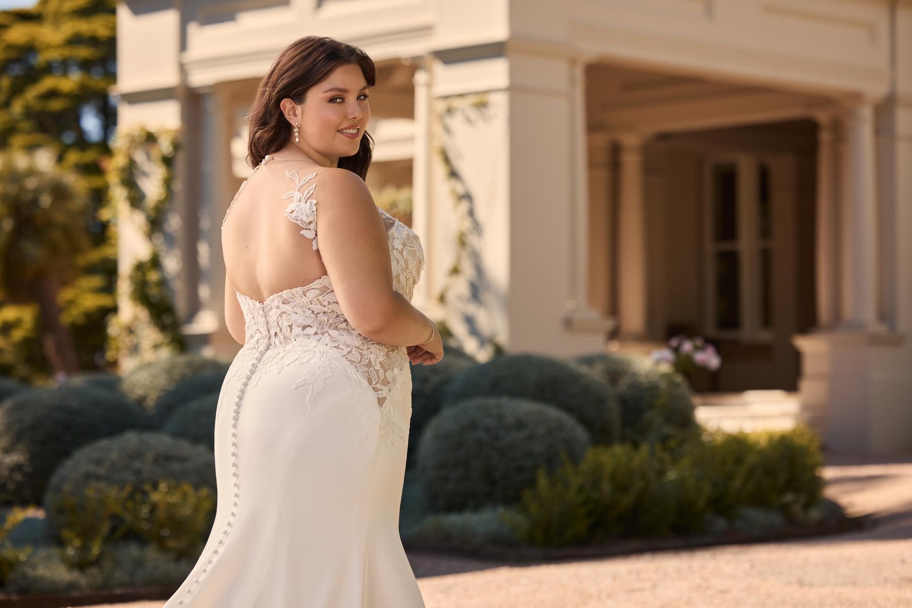  Sophia Tolli Bridal Y3161HB