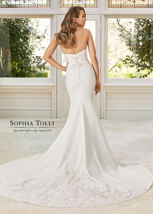 Brooklyn-Sophia Tolli Y11943