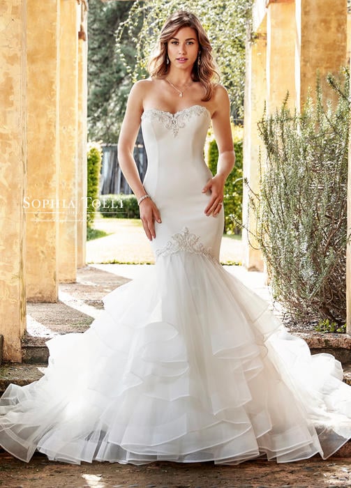 Imani-Sophia Tolli Y11947