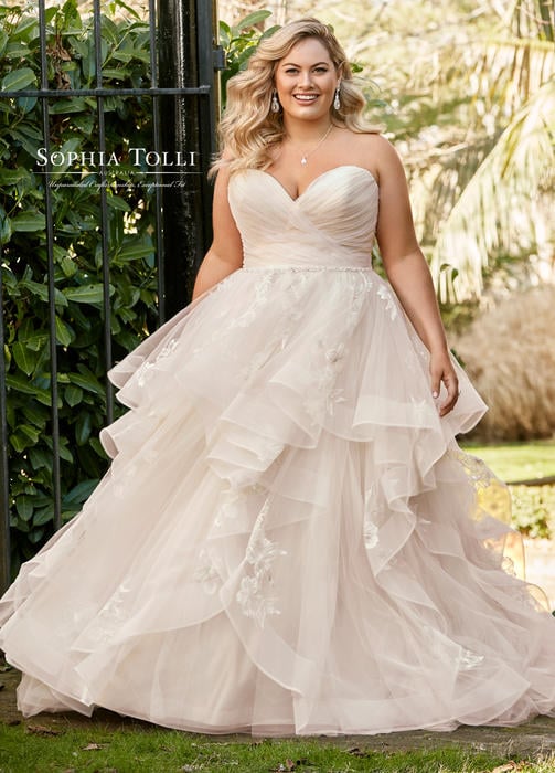 Rylee-Sophia Tolli Y11958