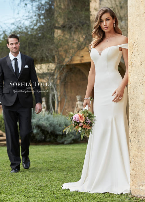 Simone-Sophia Tolli Y11961