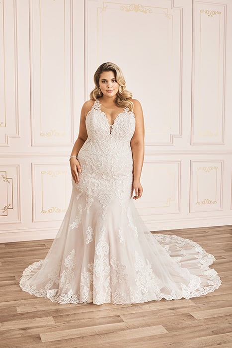 Megan-Sophia Tolli Y12030