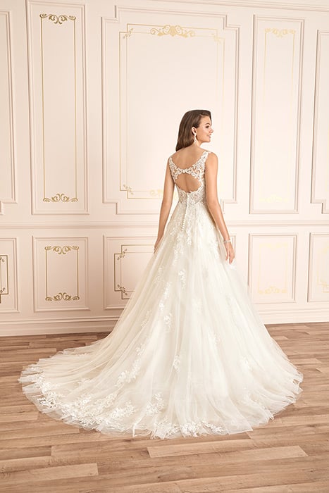 Chiara-Sophia Tolli Y12035