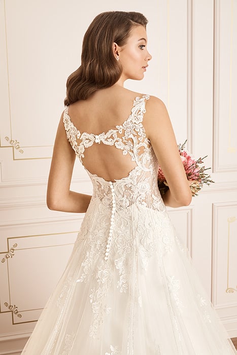 Chiara-Sophia Tolli Y12035