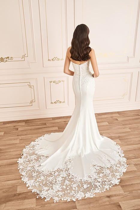 Pippa-Sophia Tolli Y12036