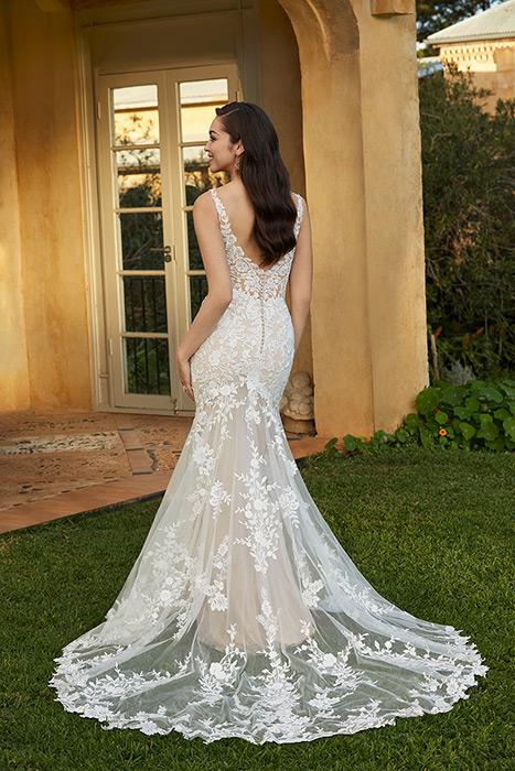 Finley-Sophia Tolli Y12238