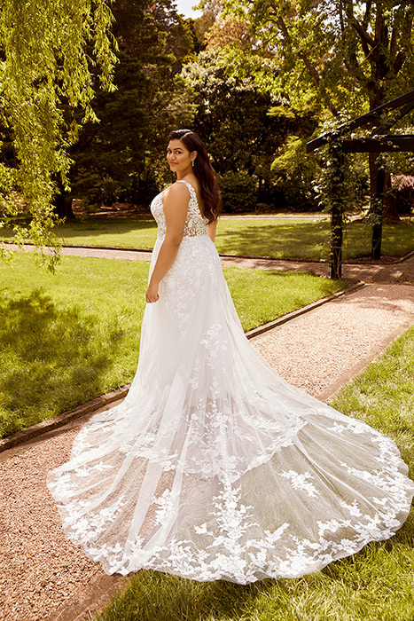 Finley-Sophia Tolli Y12238