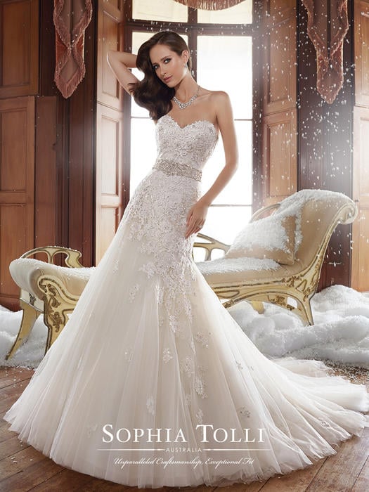 Jillian-Sophia Tolli Y21246