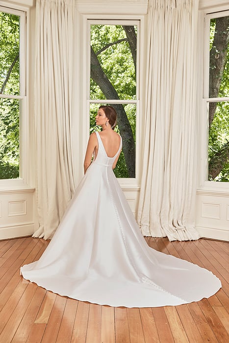 Natalie Grace-Sophia Tolli Y21970B