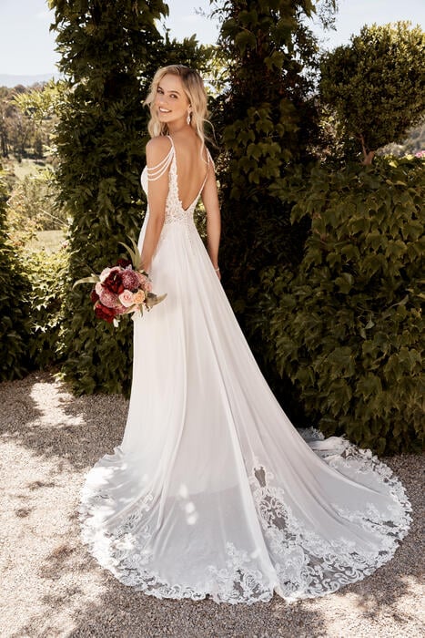 Saskia-Sophia Tolli Y22043