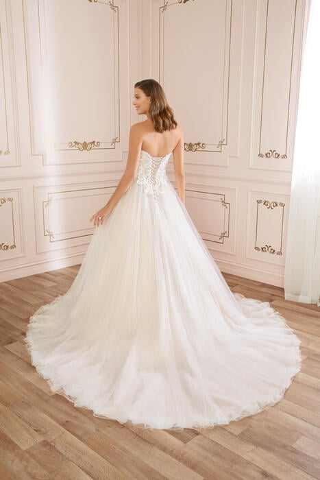 Karoline-Sophia Tolli Y22044