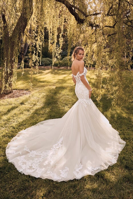 London-Sophia Tolli Y22065