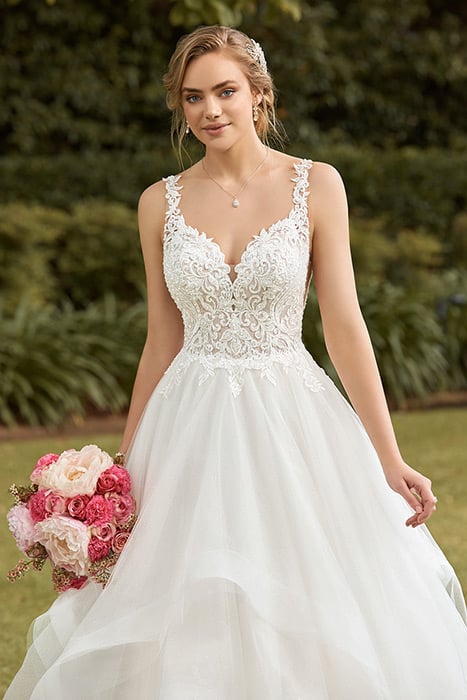 Ashton-Sophia Tolli Y22184