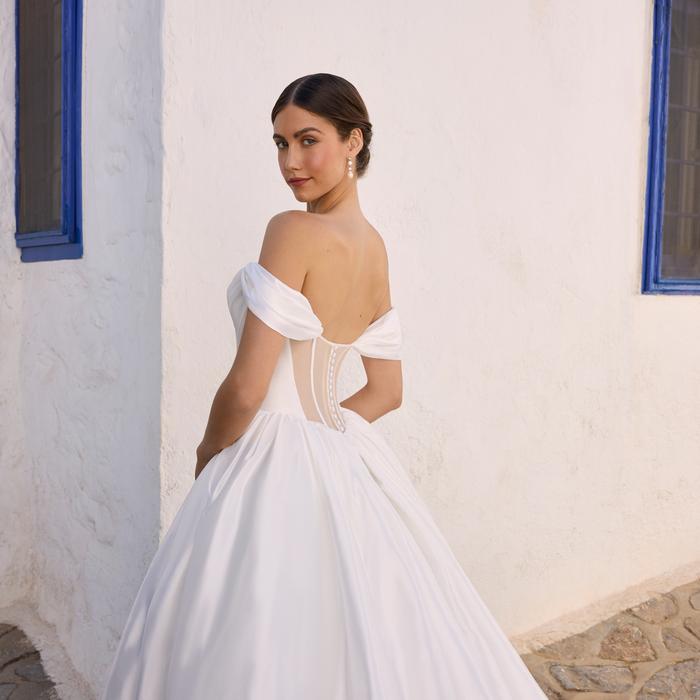 Kirby-Sophia Tolli Y3191