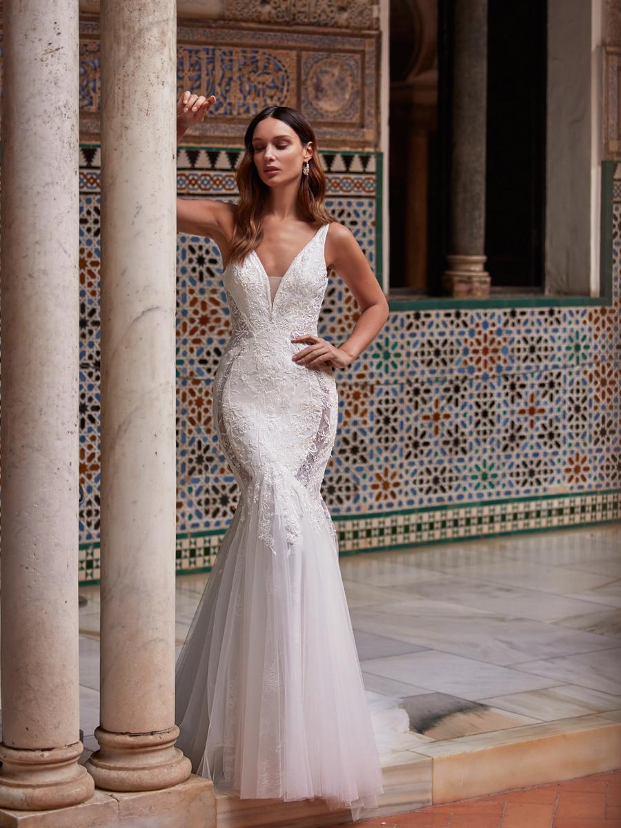 Moonlight Bridal Collection J6895