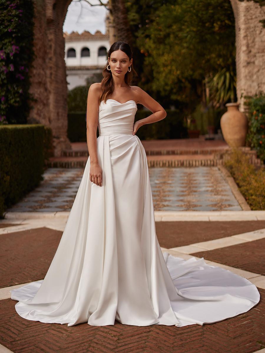 Moonlight Bridal Collection J6900