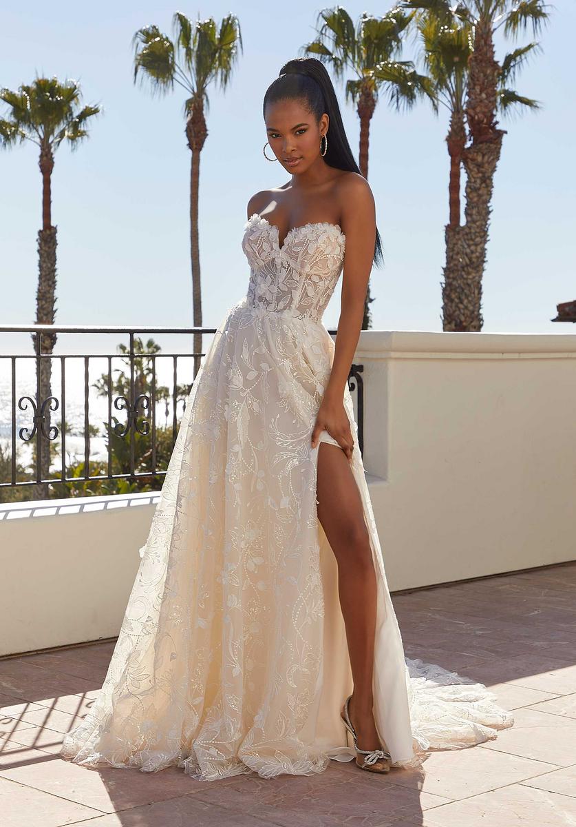 Ethereal Strapless Princess Ballgown Wedding Dress in Elegant