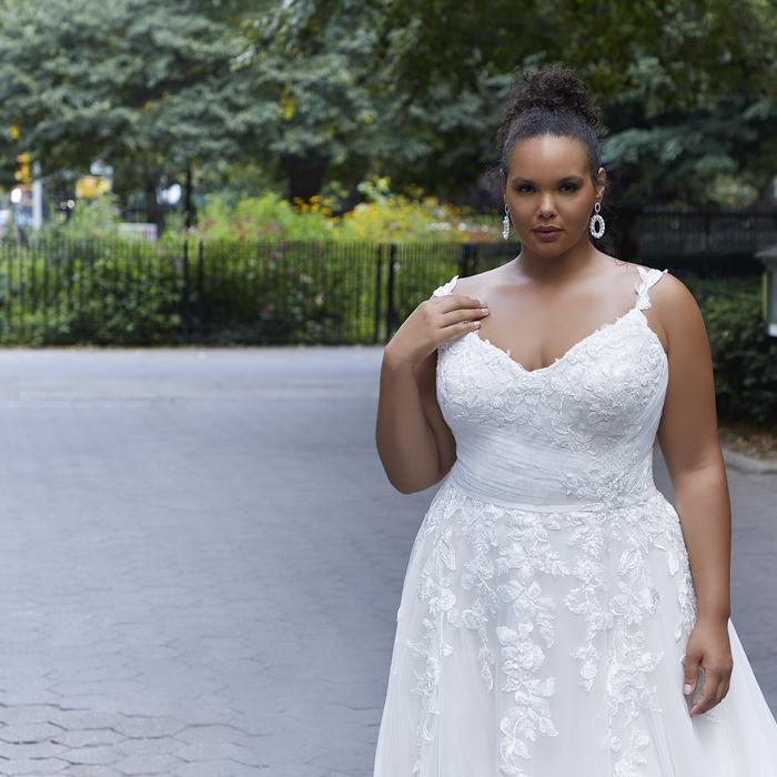 Julietta Plus Size Bridal by Morilee 3377