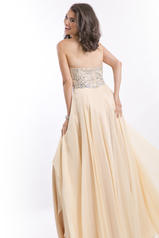 2724 Nude back