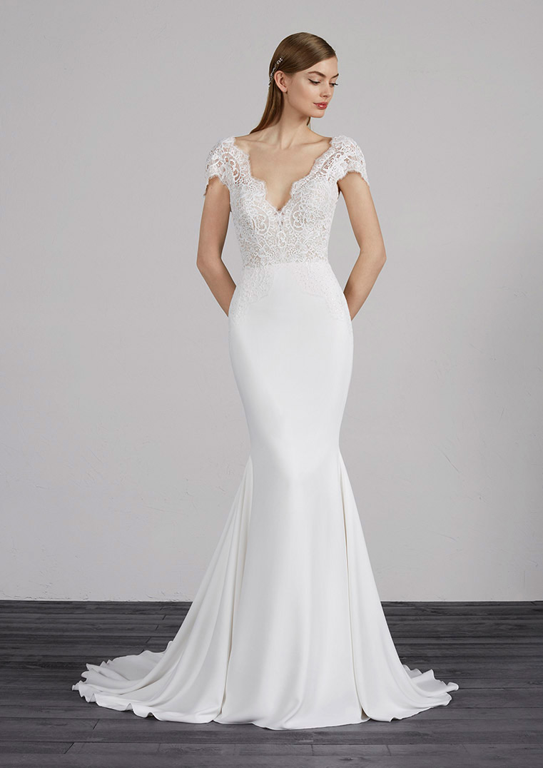 Pronovias Fashion MILADY Miss Priss Prom and Pageant store