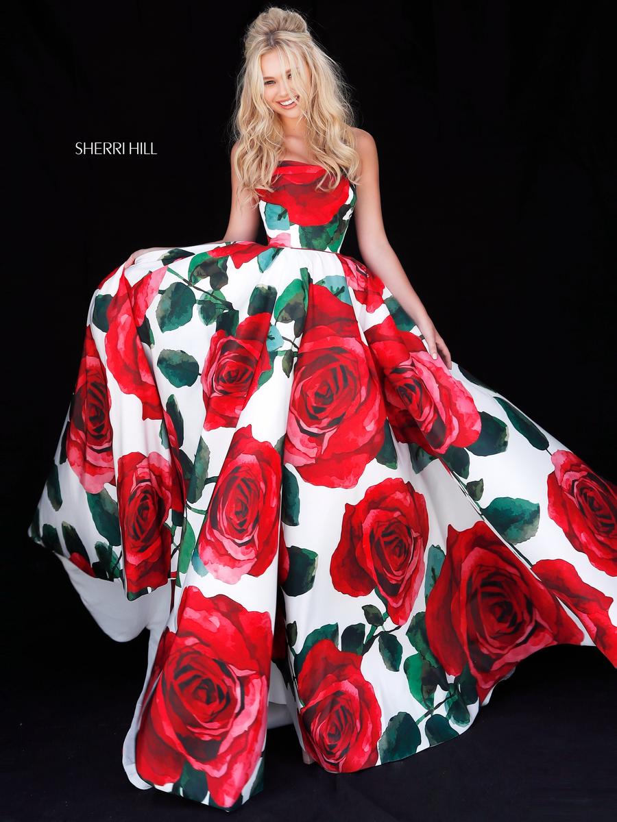 Roxanne s Runway Green  Bay  WI  Prom  Dresses  WI  