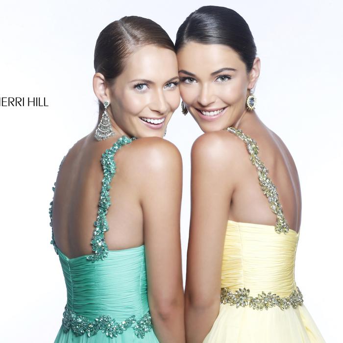 Sherri Hill 11072