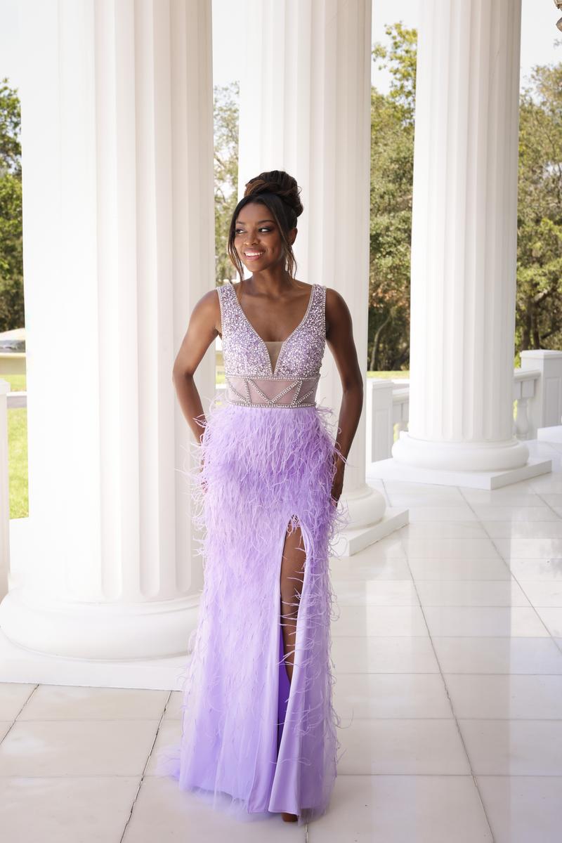 Sophia Thomas Prom 1117