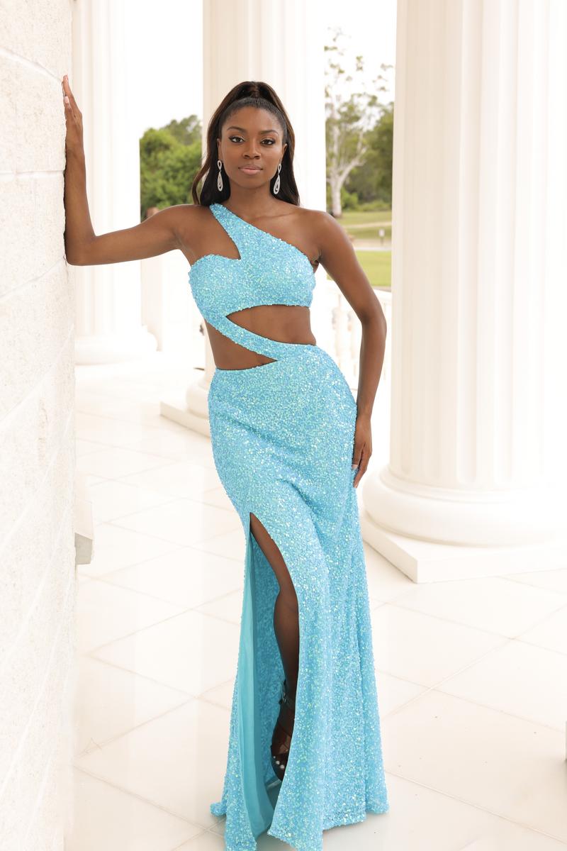 Sophia Thomas Prom 1084