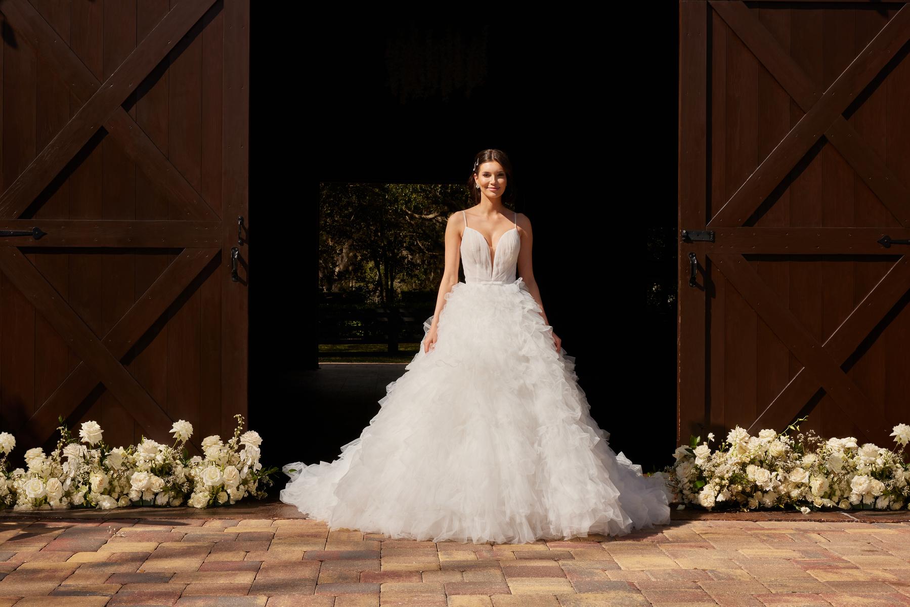 Sophia Thomas Bridal B254