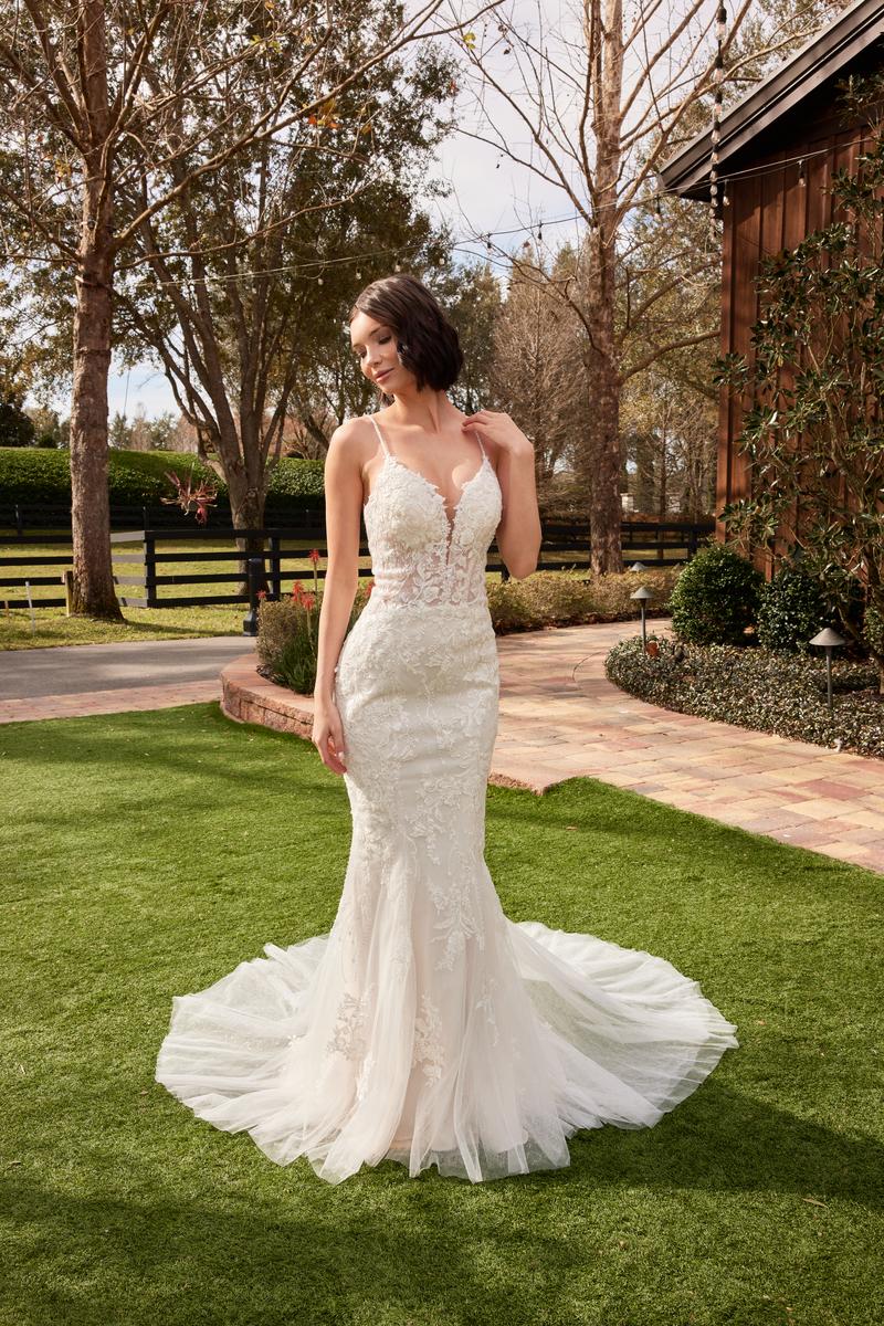 Sophia Thomas Bridal B264