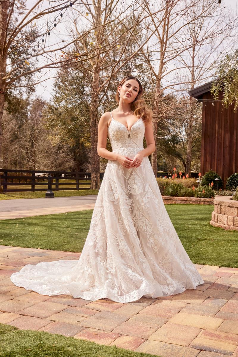 Sophia Thomas Bridal B266