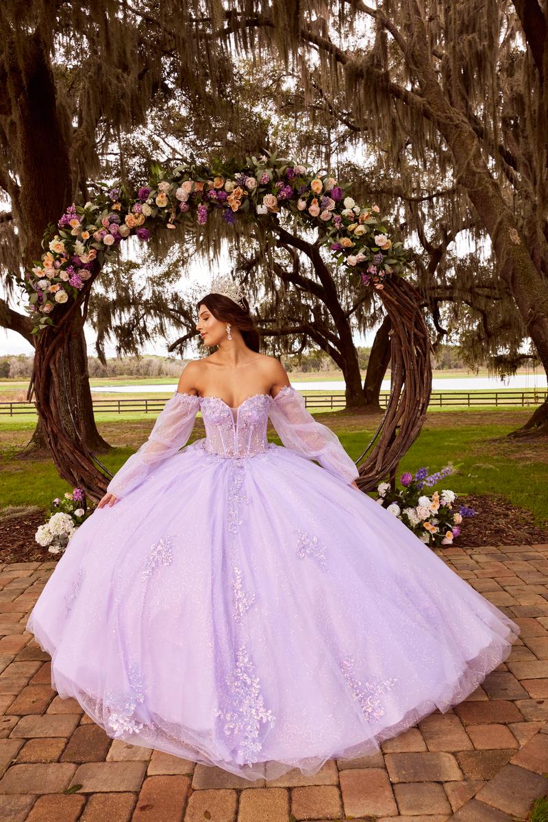 Sophia Thomas Quinceanera Q162