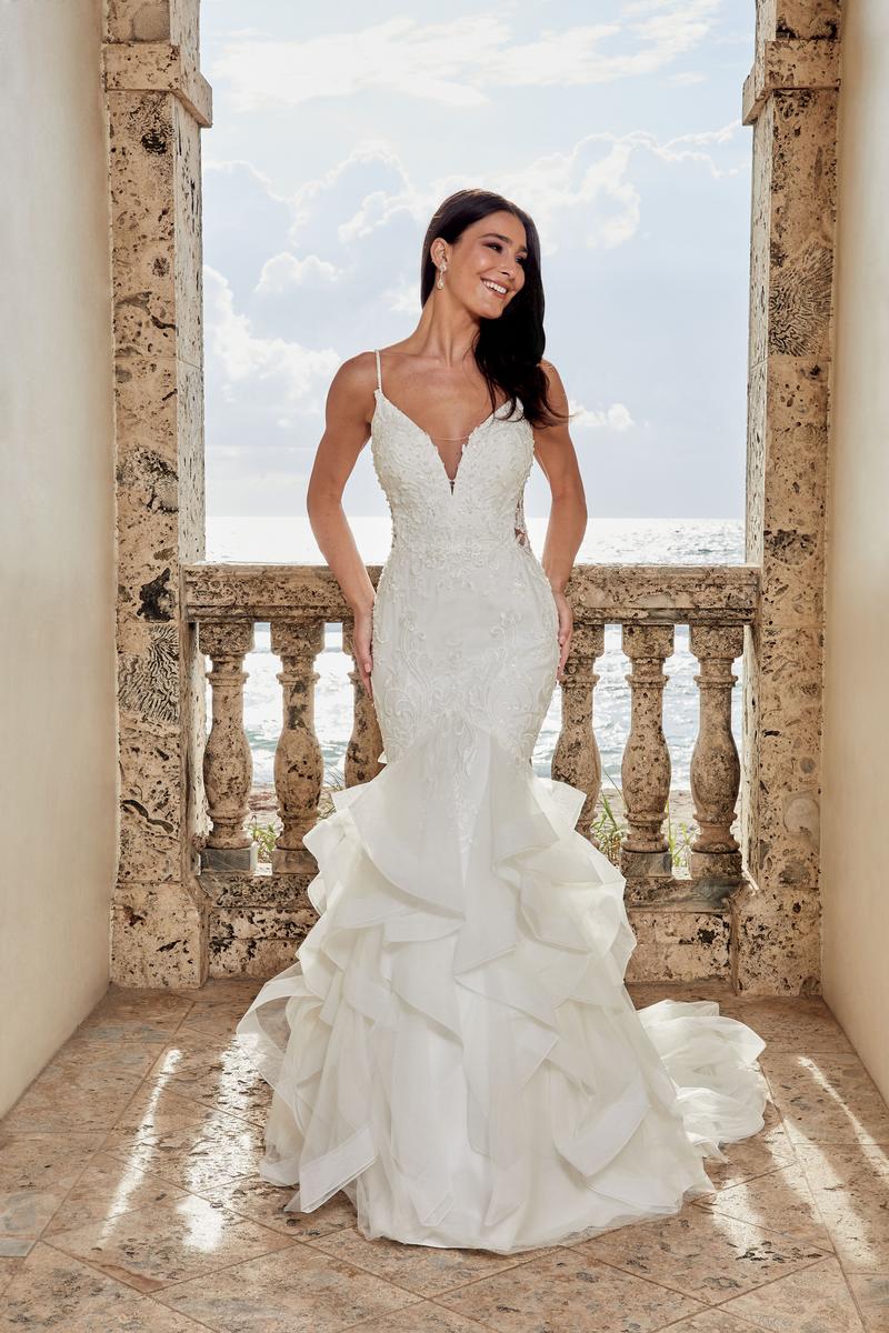 Sophia Thomas Bridal B212