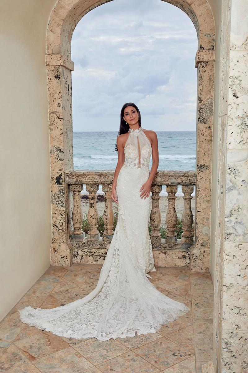 Sophia Thomas Bridal B216