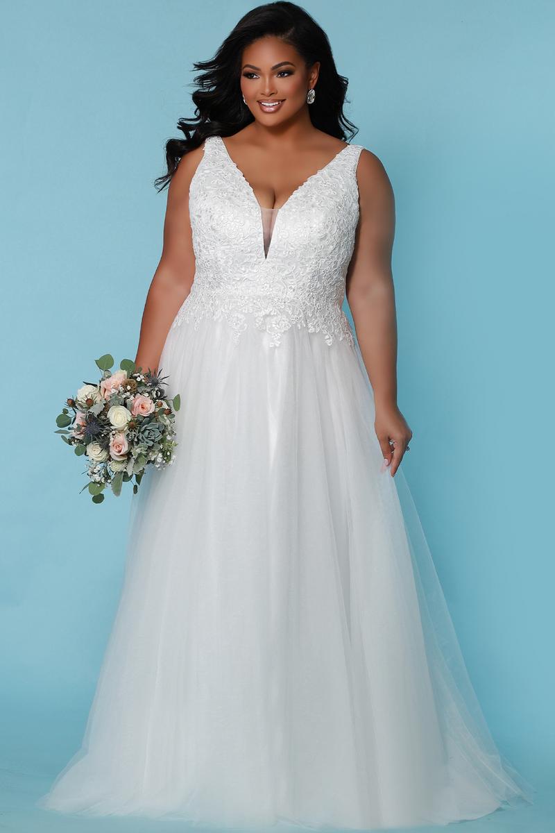 Sydney's Closet Plus Size Bridal SC5270 Welcome to Chantilly Bridal ...