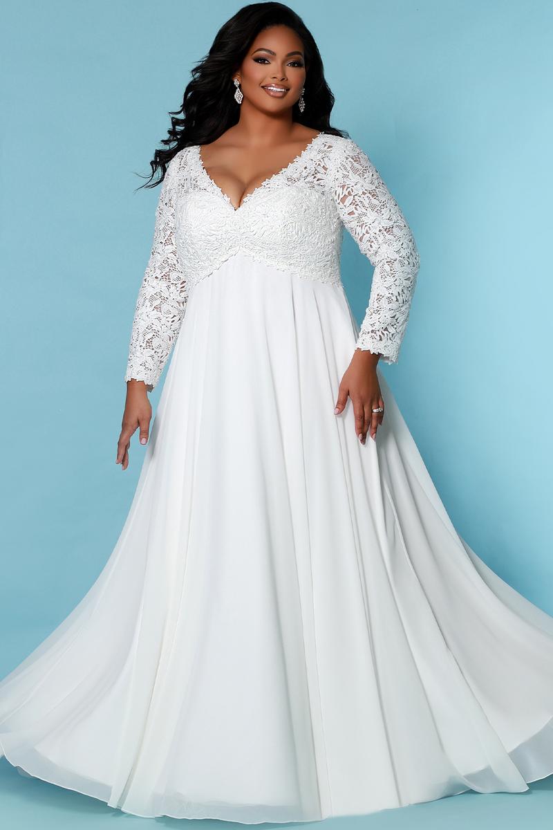 9 Important Plus Size Wedding Dress Shopping Tips - hitched.co.uk -  hitched.co.uk