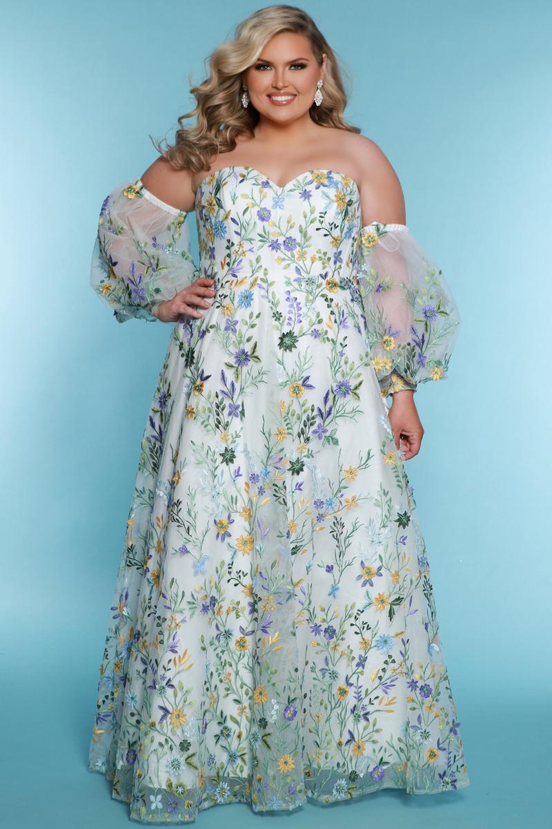 Sydney's Closet Plus Size Bridal SC5326