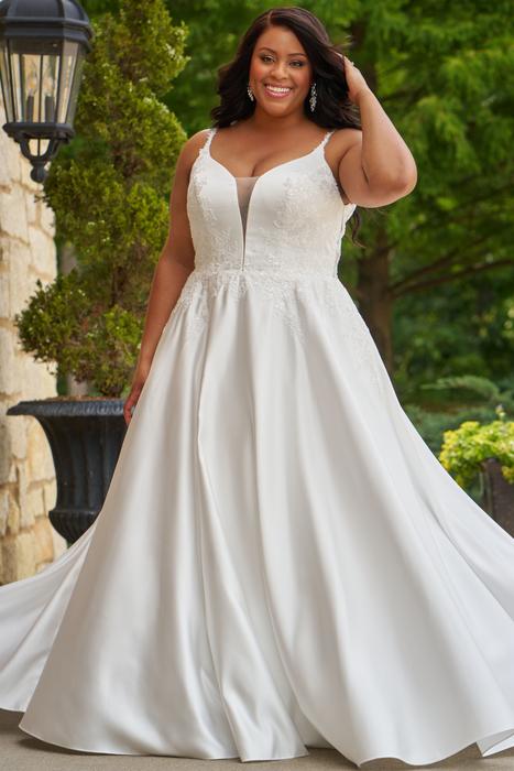 Plus size bridal MB2520