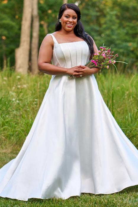 Plus Size Bridal SC5334