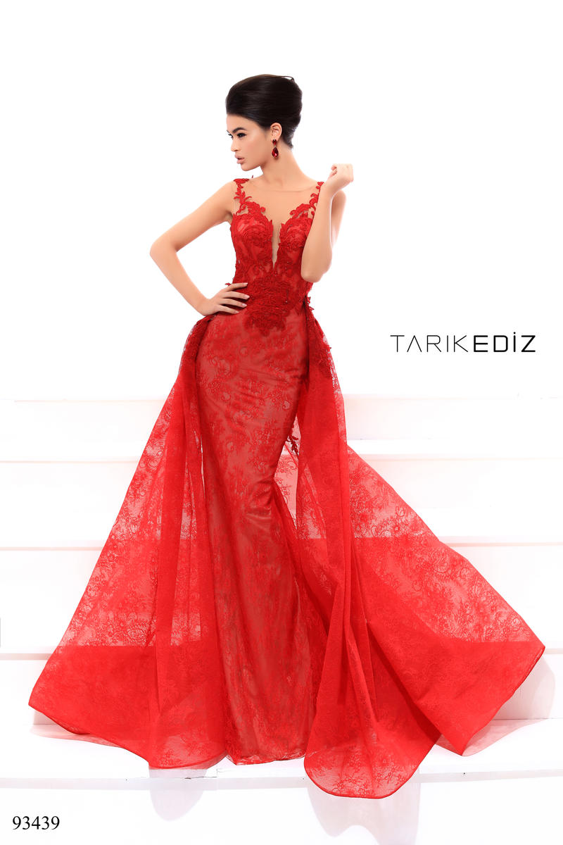 tarik ediz red gown